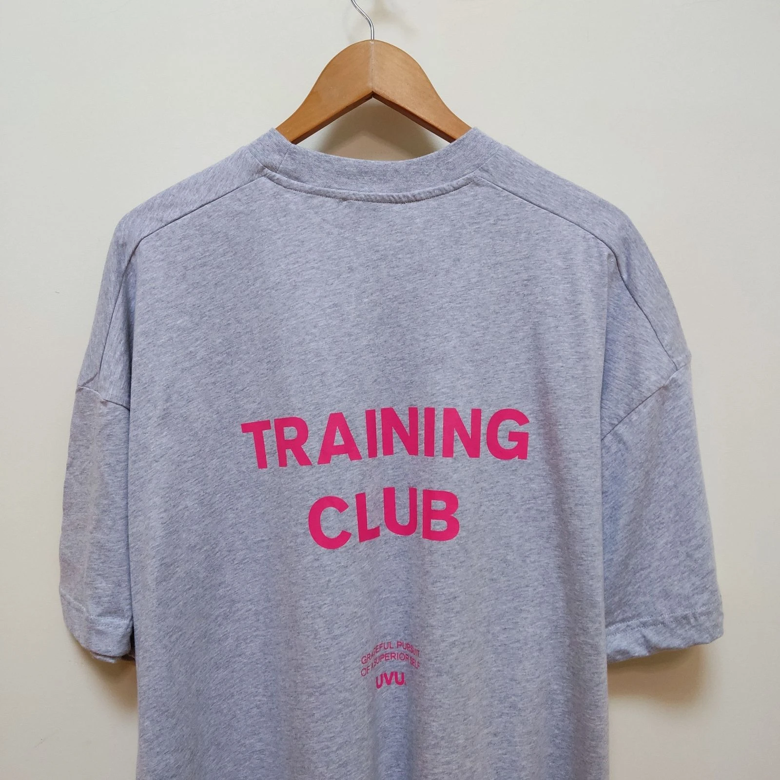 uvu T-Shirt Size L Training Club
